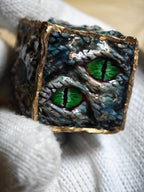 Handmade 30mm Serpent Eye D6 Dice - Gilded Scaled Monster Resin Die