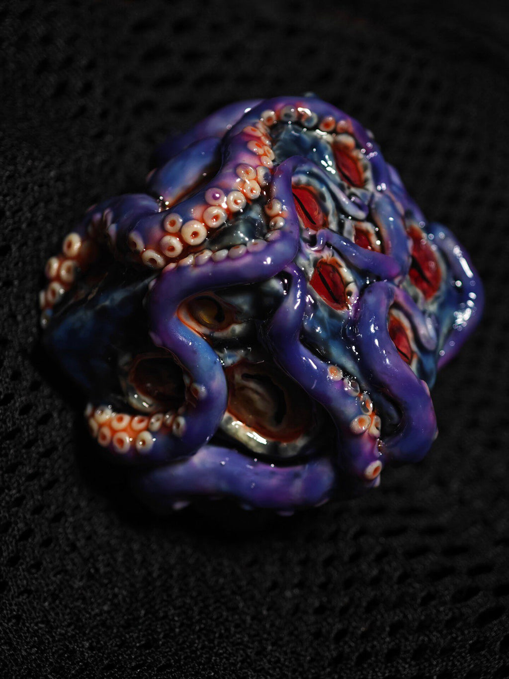 Handmade 35mm Eldritch Tentacle D6 Dice | Cthulhu Monster Eye Resin Die | Lovecraftian Dark Fantasy RPG Tabletop