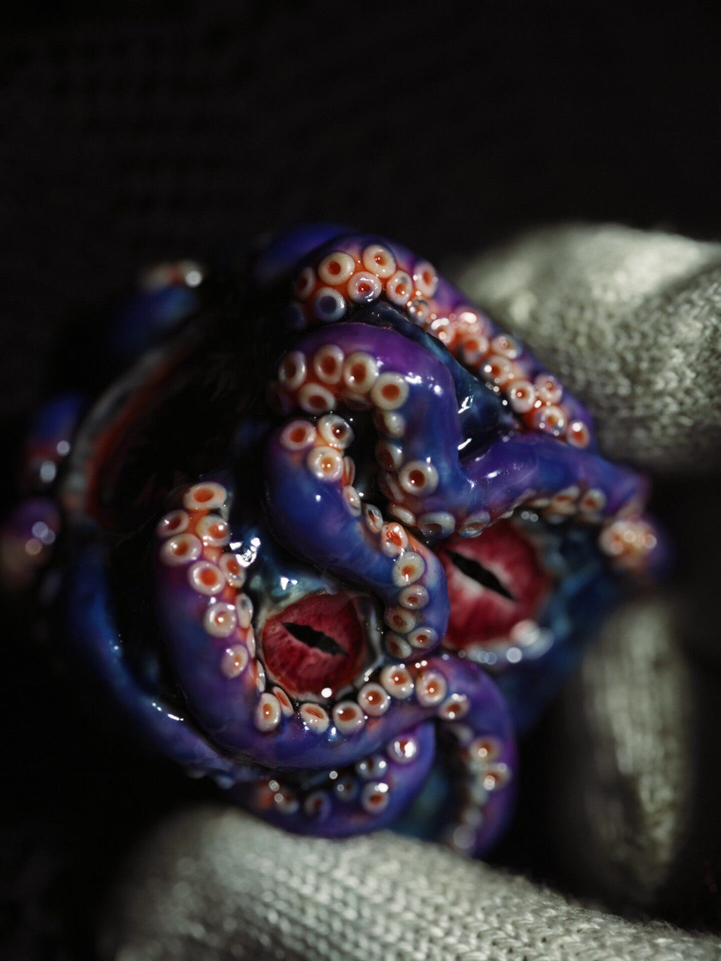 Handmade 35mm Eldritch Tentacle D6 Dice | Cthulhu Monster Eye Resin Die | Lovecraftian Dark Fantasy RPG Tabletop