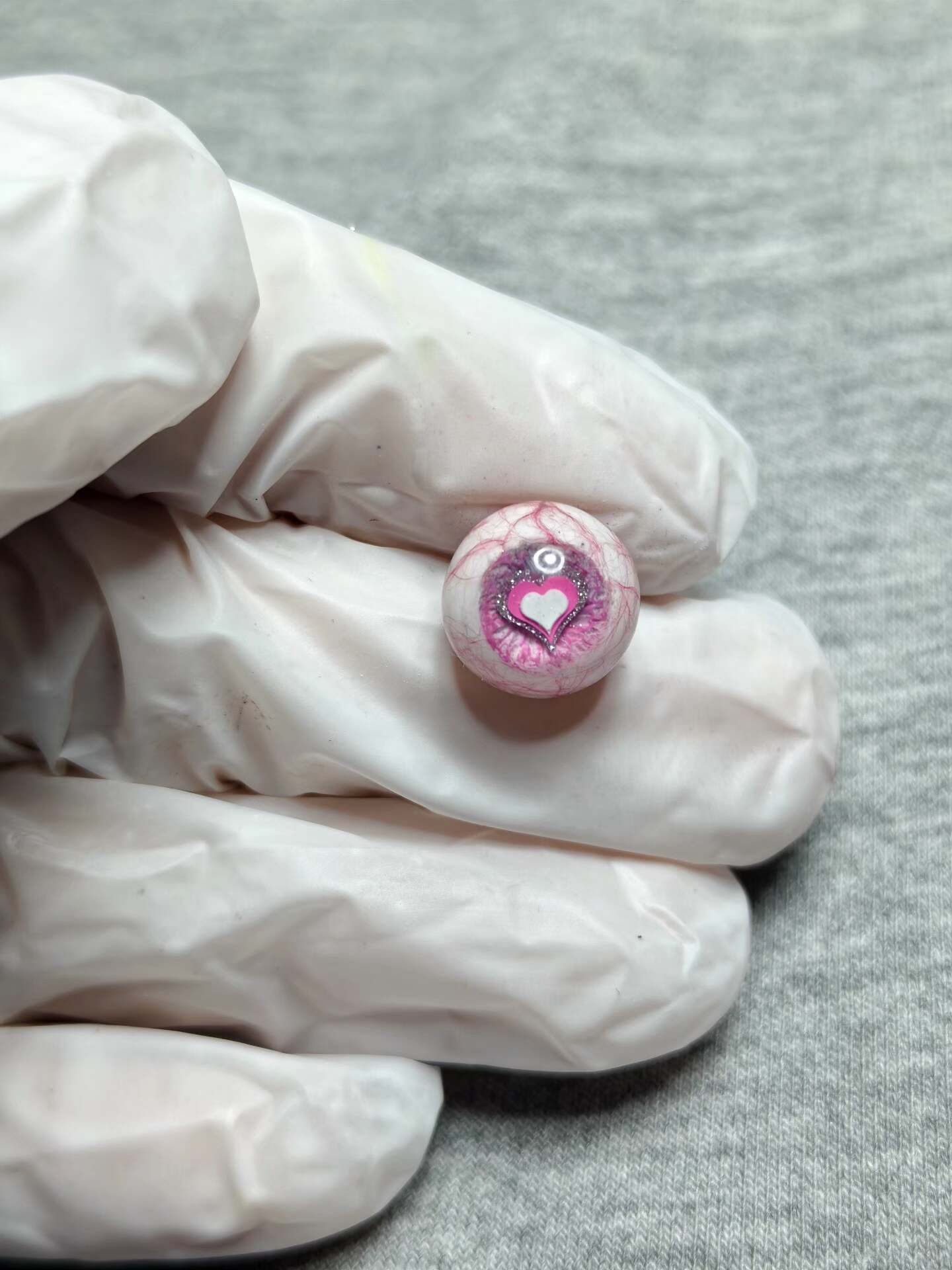Artisan Heart-Pupil Bloodshot Eyeball | Titanium Eyeball Tongue/Ear/Lip Stud
