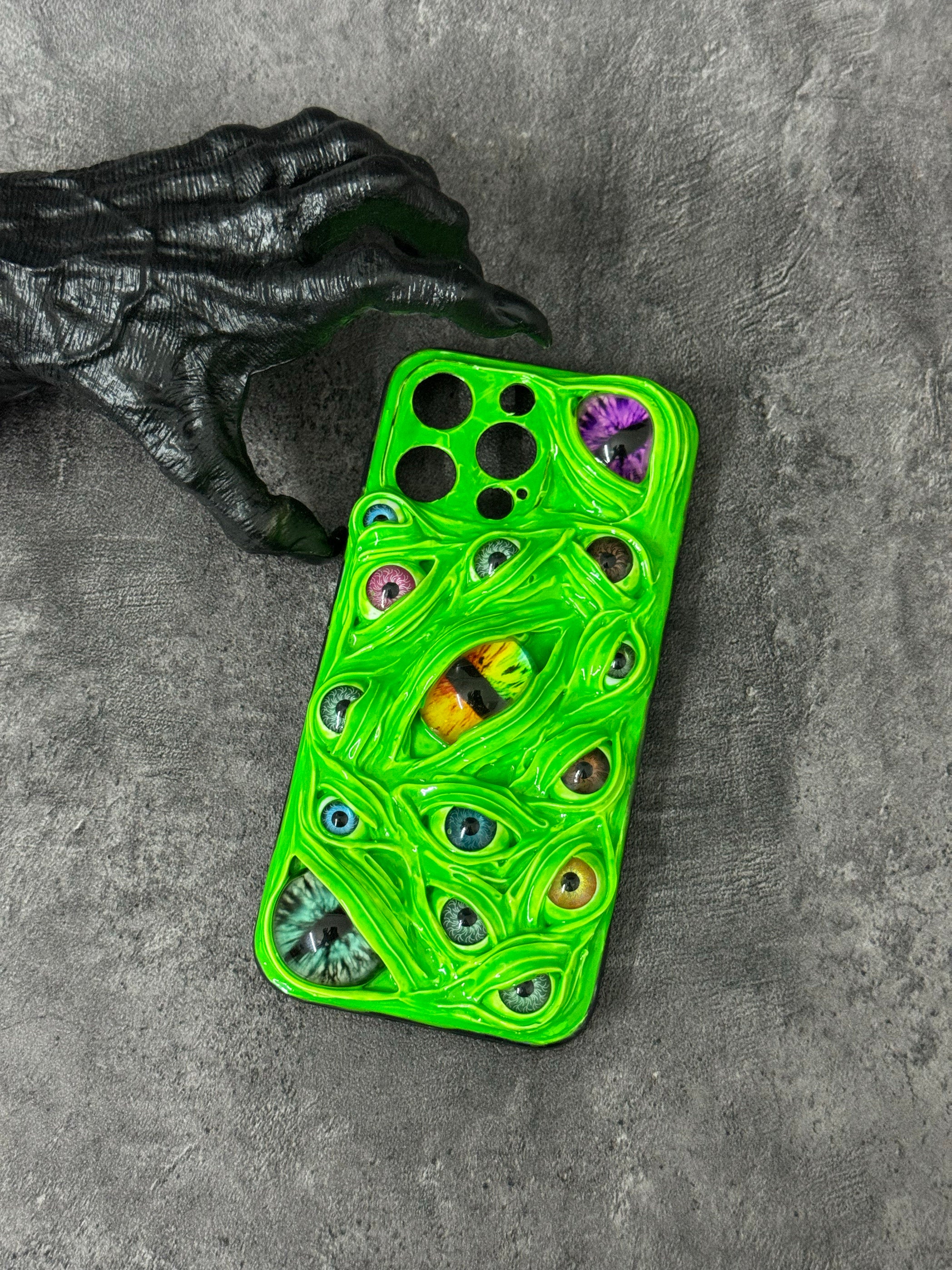 "Thousand Eyes" Cthulhu Monster 3D Phone Case | Textured Creepy Cute Cover