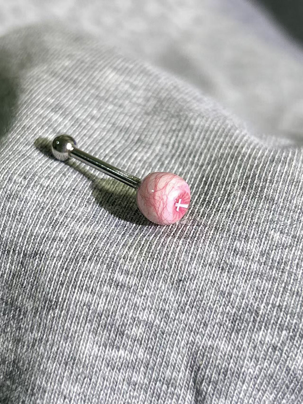 Cthulhu Eye - Pink Cross | Ear/Tongue Studs