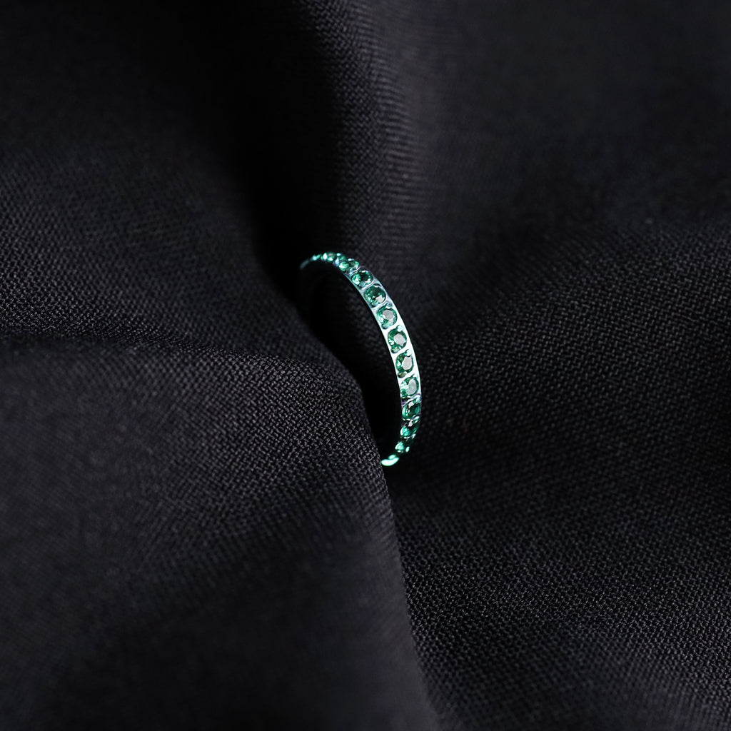 16G Titanium 5A CZ Clicker Ring | Premium Cartilage, Conch & Lip Hoop