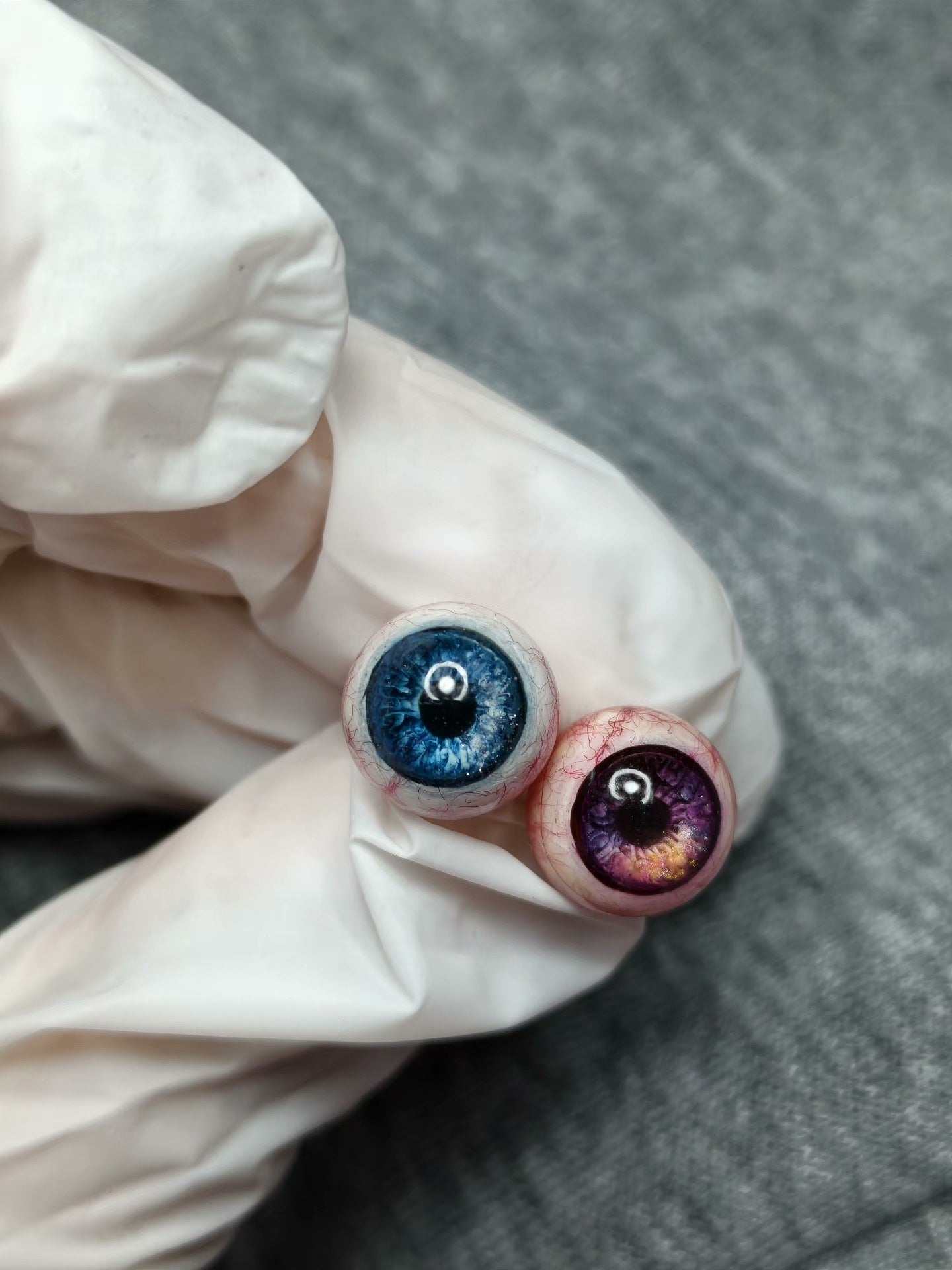 (Bloody Veined Version) Realistic Lifelike Eyeballs | Ear/Tongue/Lip Studs