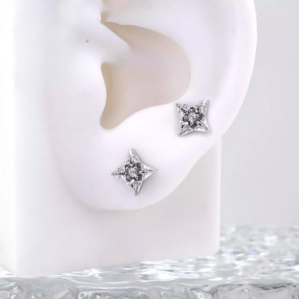 Four-Point Star CZ Thin Gauge Ear Studs - Four-Point Star CZ Thin Gauge Ear Studs - Single by CRUXJEWELRY