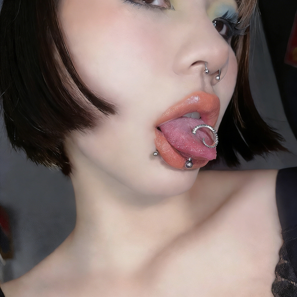 3D Octopus Tentacle Tongue Ring - Surgical Steel Cthulhu Studs