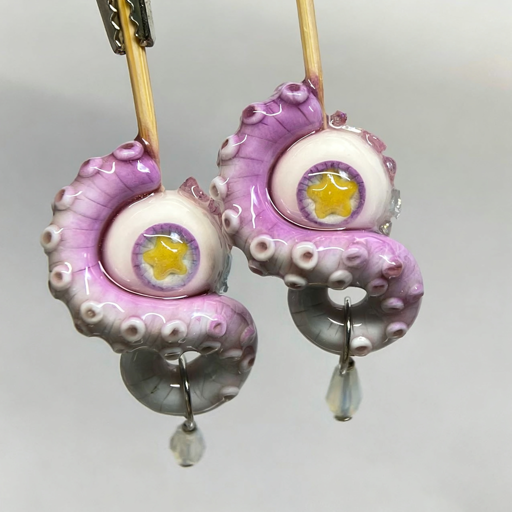 Mystic Star Cthulhu Eye – Purple Tentacle Earrings