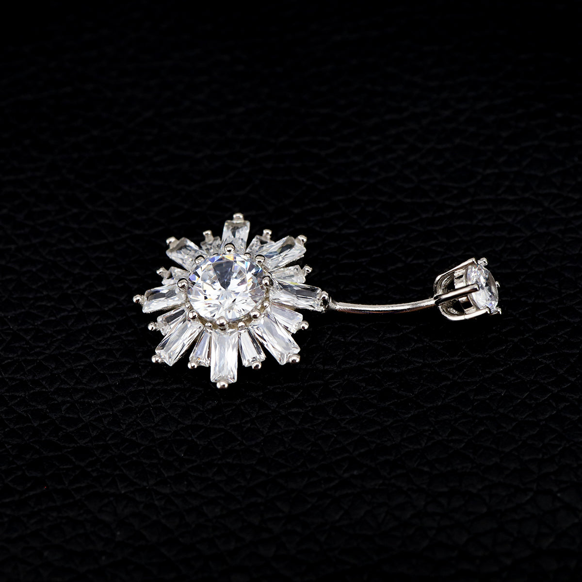 Sterling Silver Snowflake Navel Ring - Sterling Silver Snowflake Navel Ring - 6mm by CRUXJEWELRY
