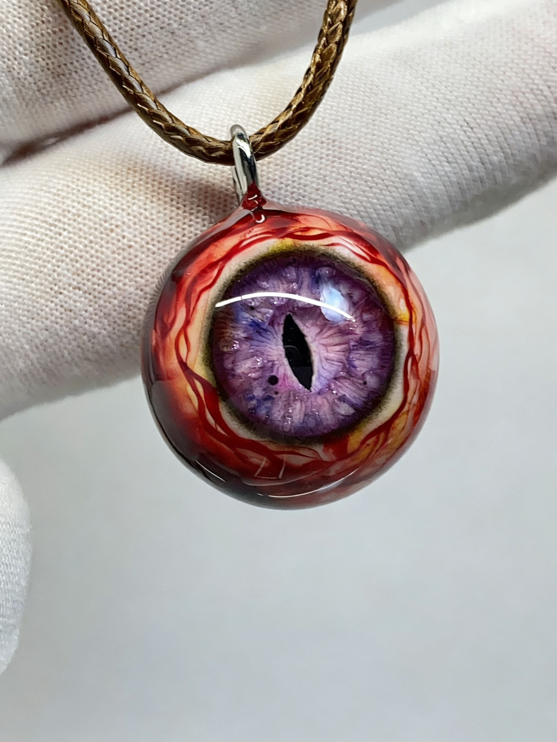Void Gaze Purple Eyeball Pendant | Handcrafted Gothic Occult Jewelry（1PCS）