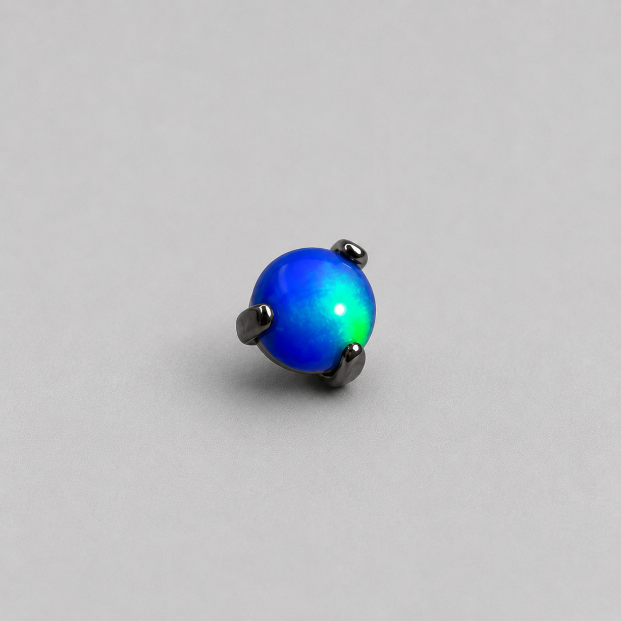 Titanium Nebula Opal Three-Prong Piercing Top