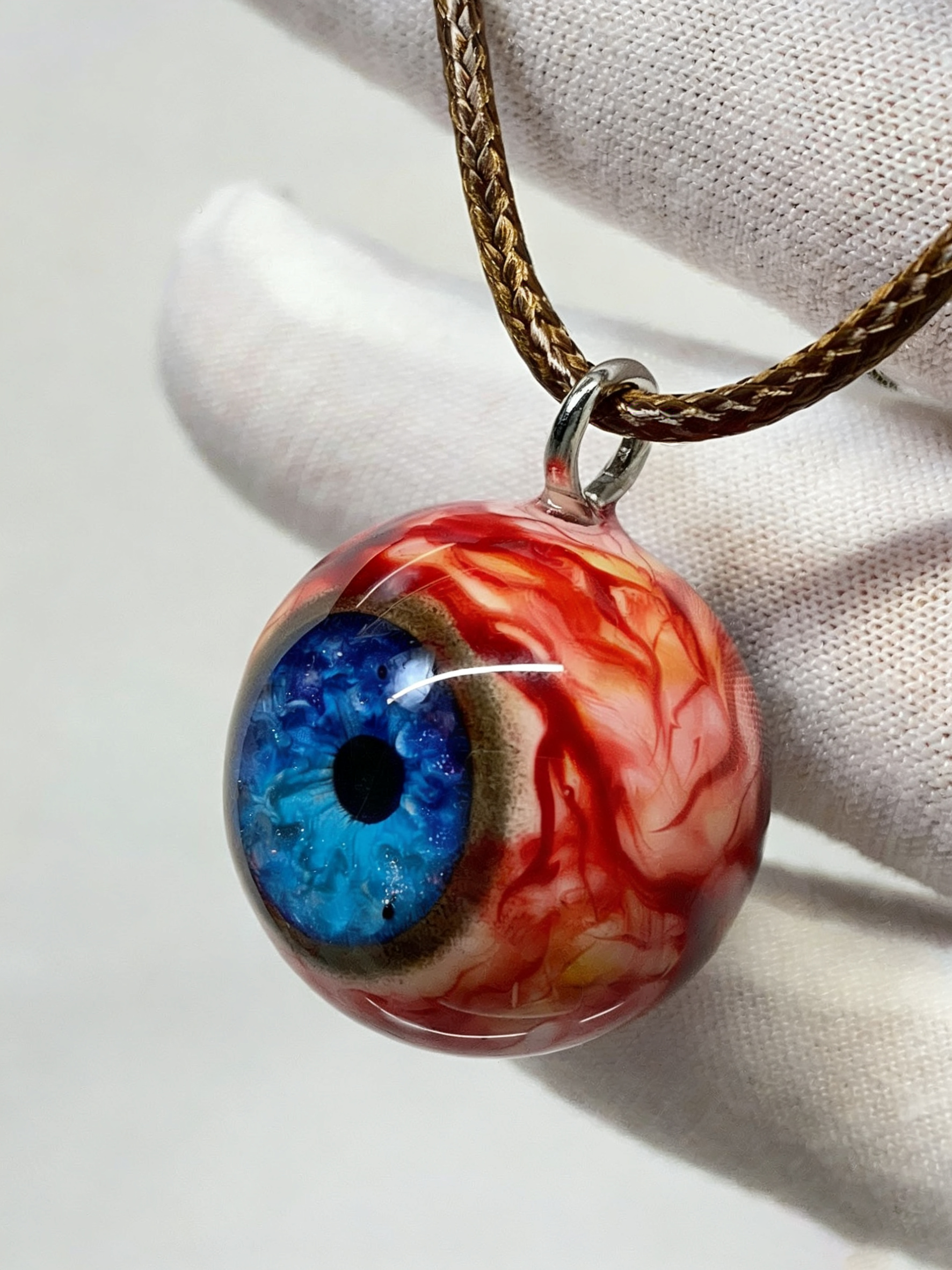 Abyssal Sapphire Eyeball Pendant | Handcrafted Gothic Ocean Jewelry（1PCS）