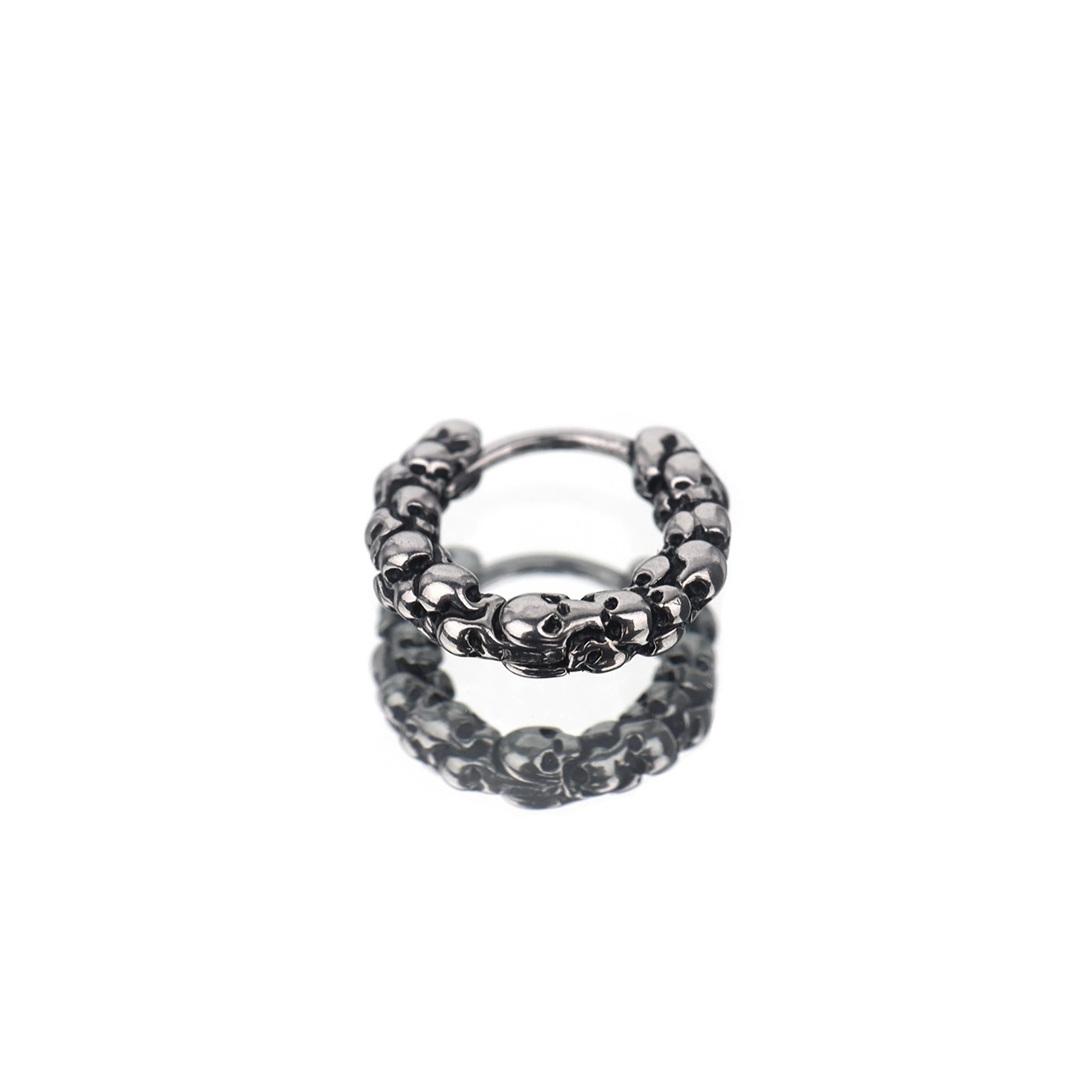 Skull Head Stainless Steel Earrings - Skull Head Stainless Steel Earrings - Single by CRUXJEWELRY
