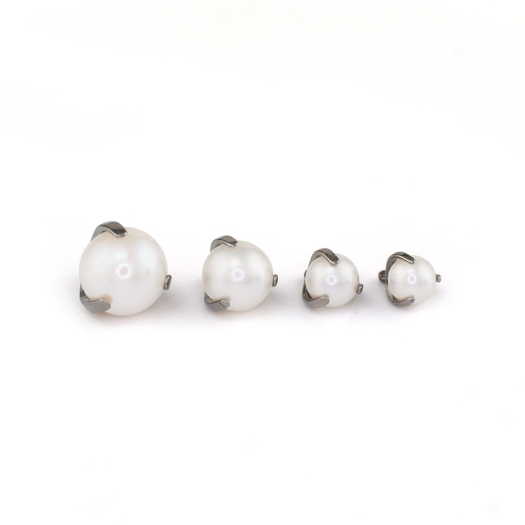 Basic Pearl Internally Threaded Titanium Ear Studs - Basic Pearl Internally Threaded Titanium Ear Studs - 4mm / 6mm by CRUXJEWELRY