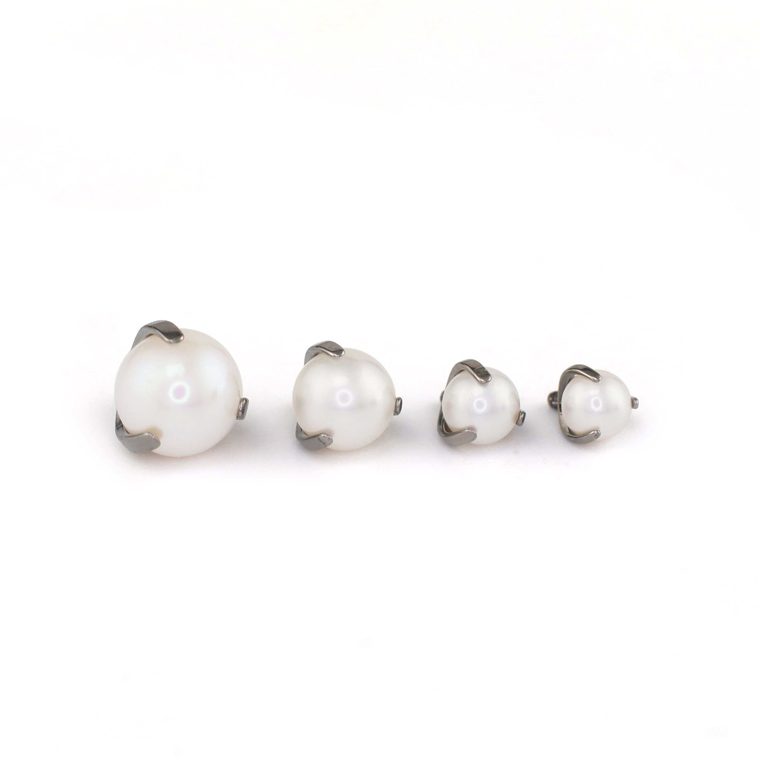 Basic Pearl Internally Threaded Titanium Ear Studs - Basic Pearl Internally Threaded Titanium Ear Studs - 4mm / 6mm by CRUXJEWELRY