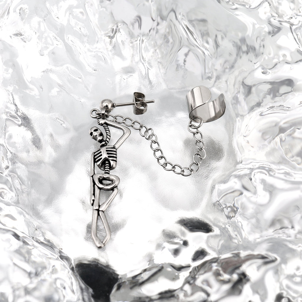 Openwork Skull Chain Dangle Stainless steel Earrings - Openwork Skull Chain Dangle Stainless steel Earrings - Single by CRUXJEWELRY