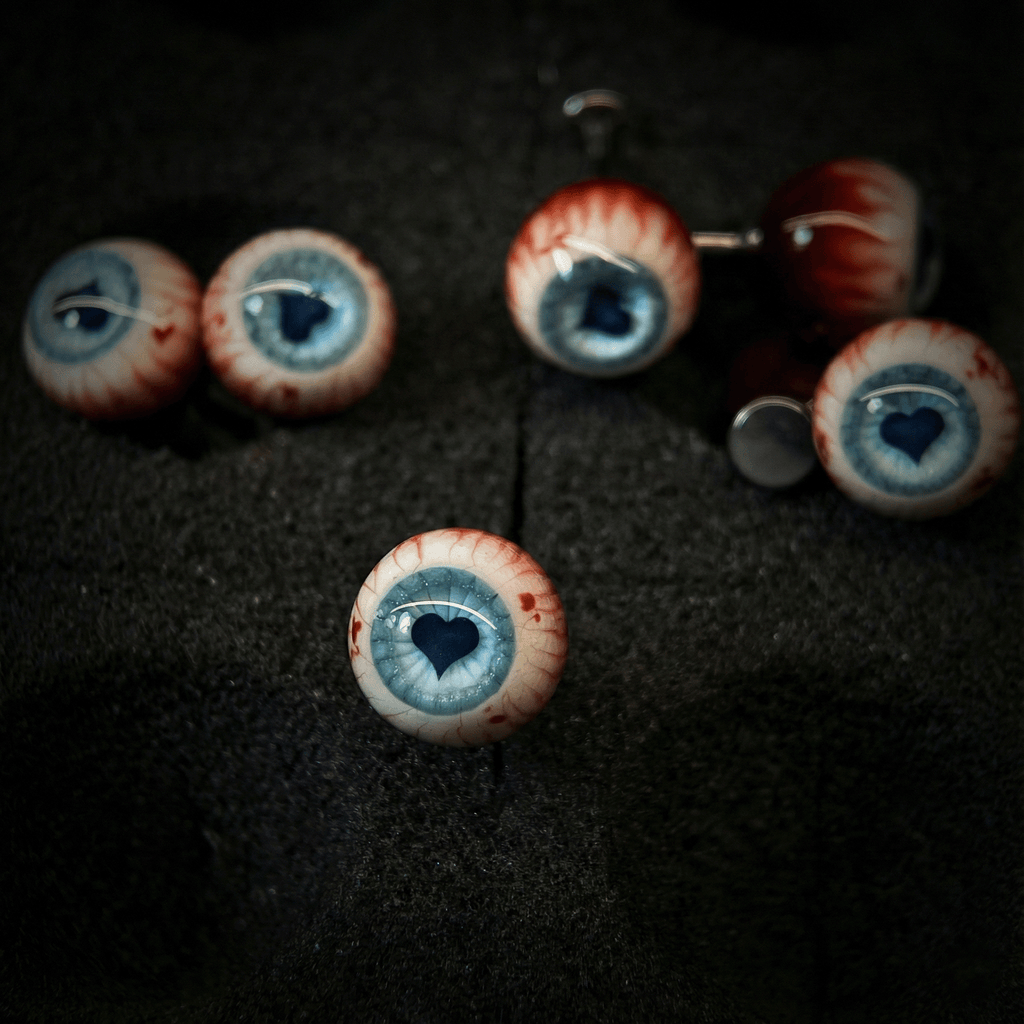 Cthulhu Eye - The Faith Heart | Ear/Tongue/Lip Titanium Studs