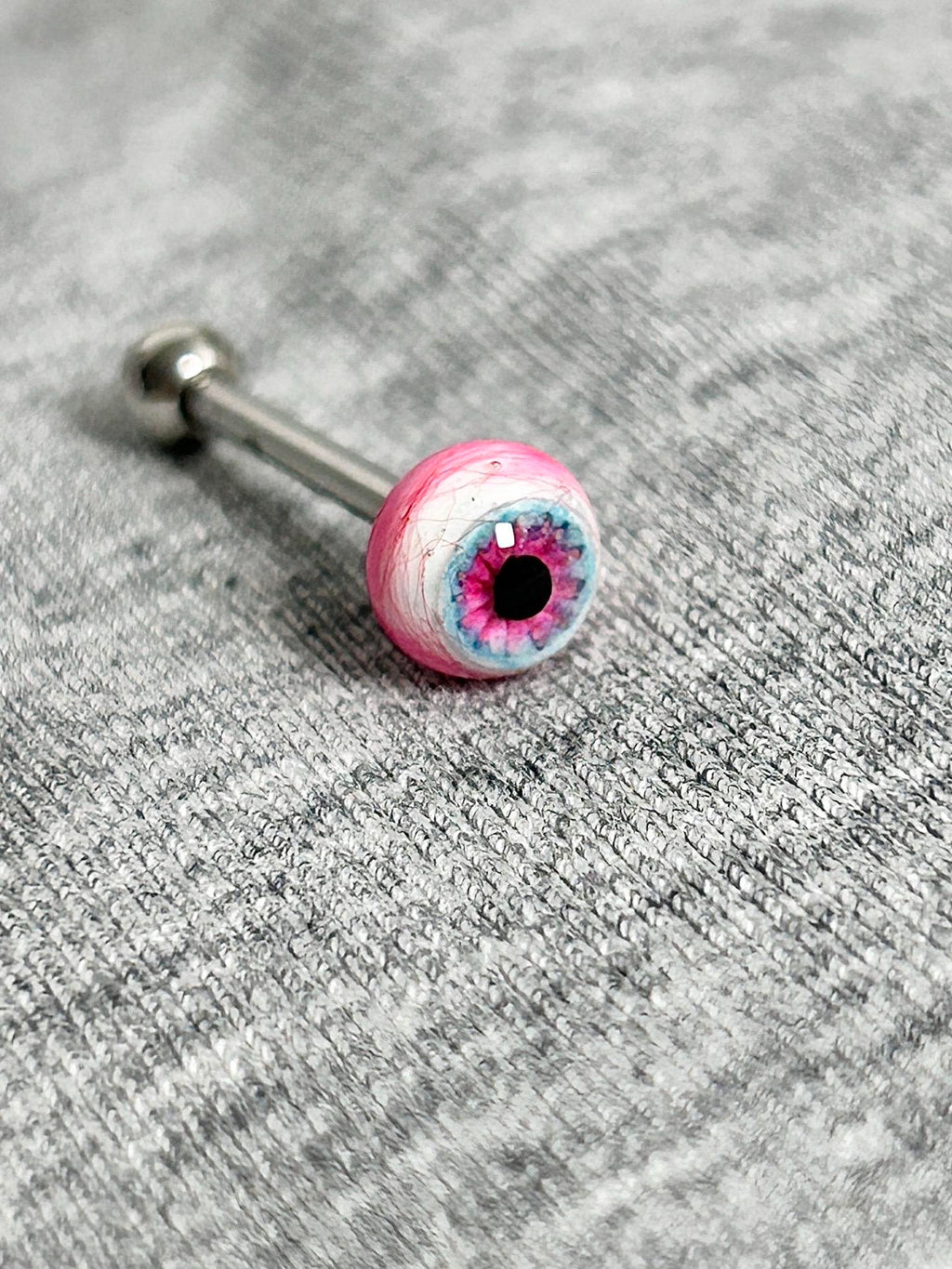 Cthulhu Eye - Dopamine Rush Eyeball｜Ear/Tongue/Lip Titanium Studs
