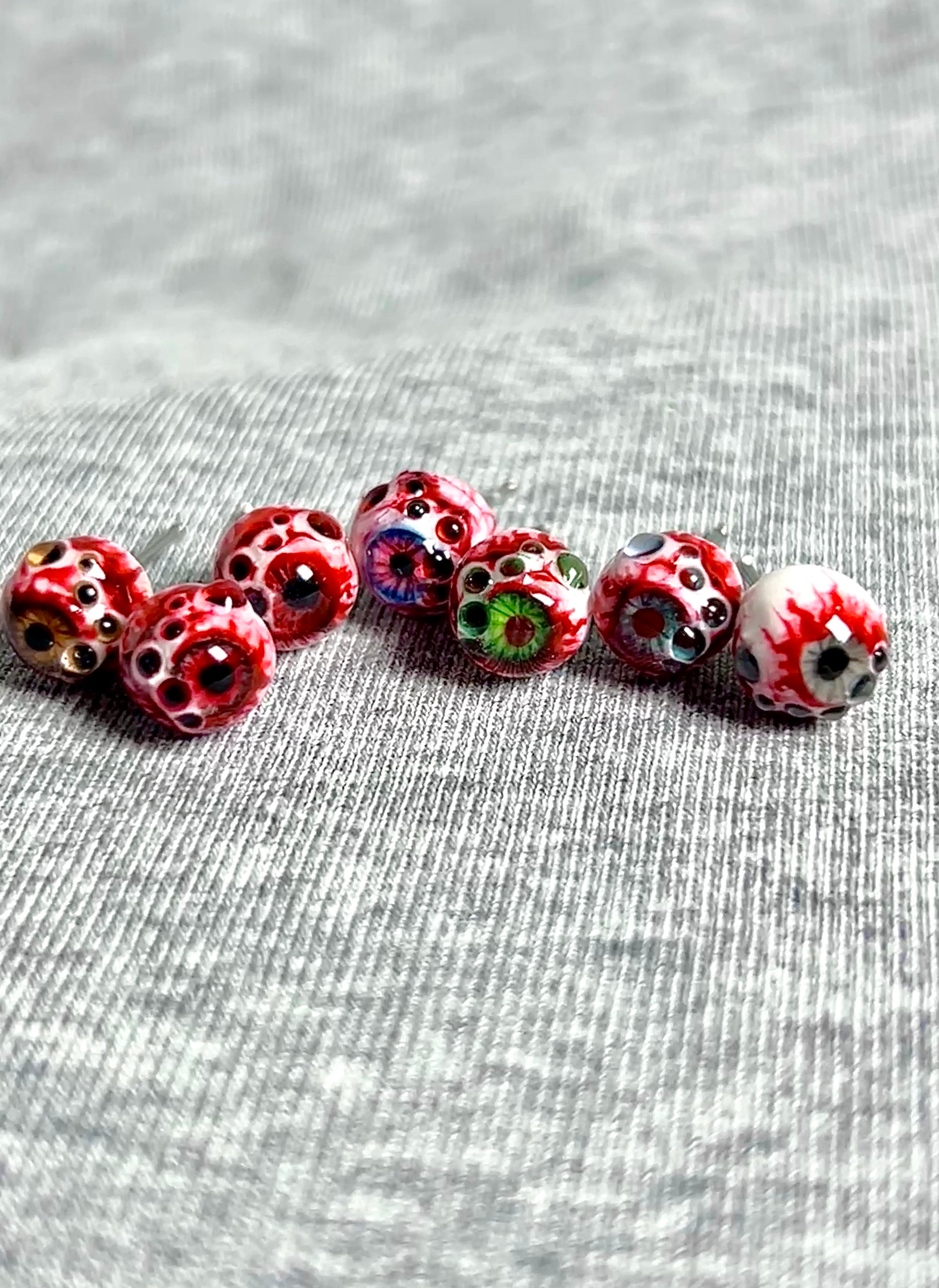 Cthulhu Eye - Duplex Iris | Ear/Lip/Tongue Studs - Cthulhu Eye - Duplex Iris | Ear/Lip/Tongue Studs - Prophet / Flat-Back（Default） / 4mm by CRUXJEWELRY