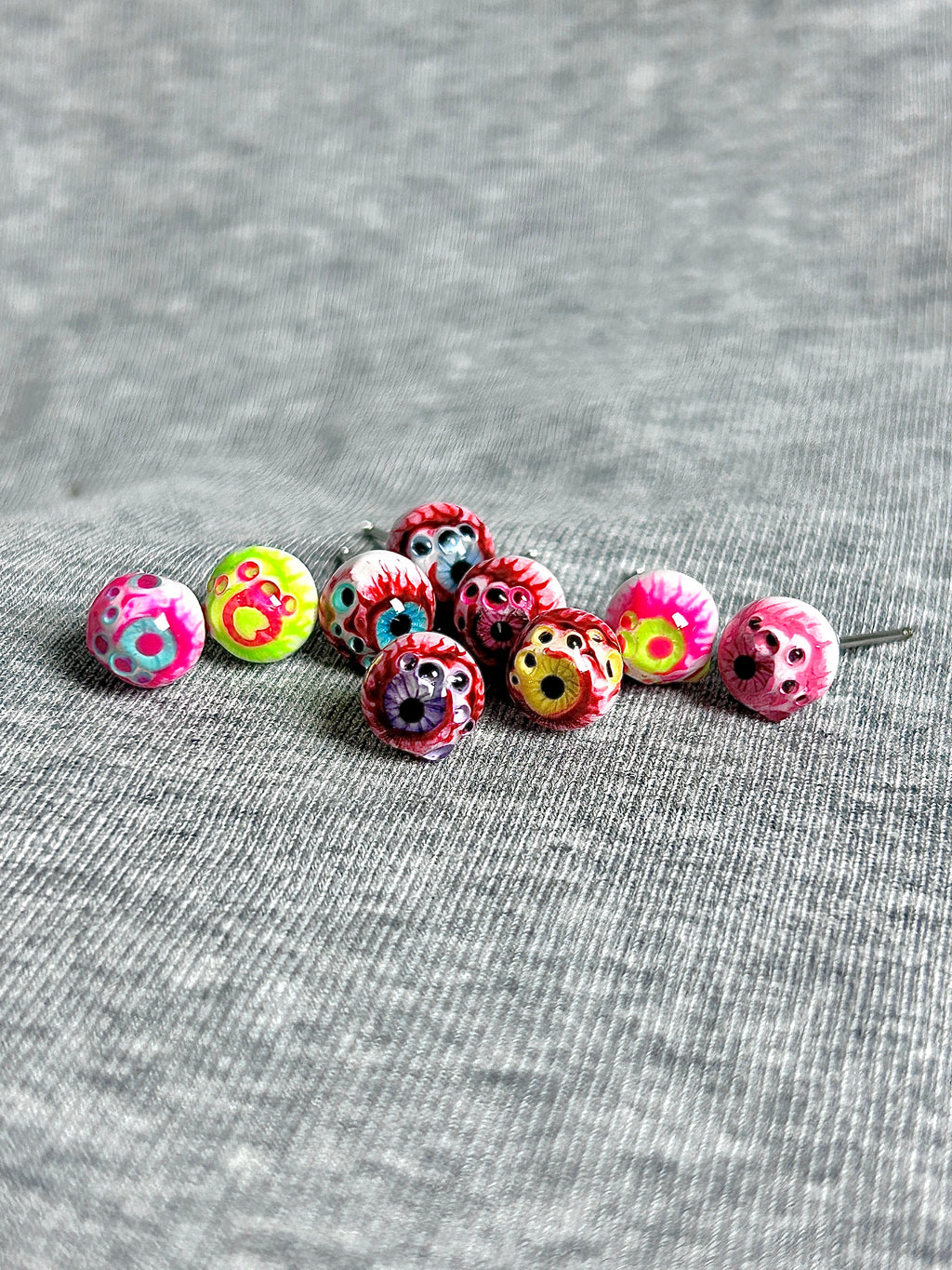 Cthulhu Eye - CandyGaze | Ear/Lip/Tongue Studs - Cthulhu Eye - CandyGaze | Ear/Lip/Tongue Studs - Prophetic Rock Candy / Flat-Back（Default） / 4mm by CRUXJEWELRY