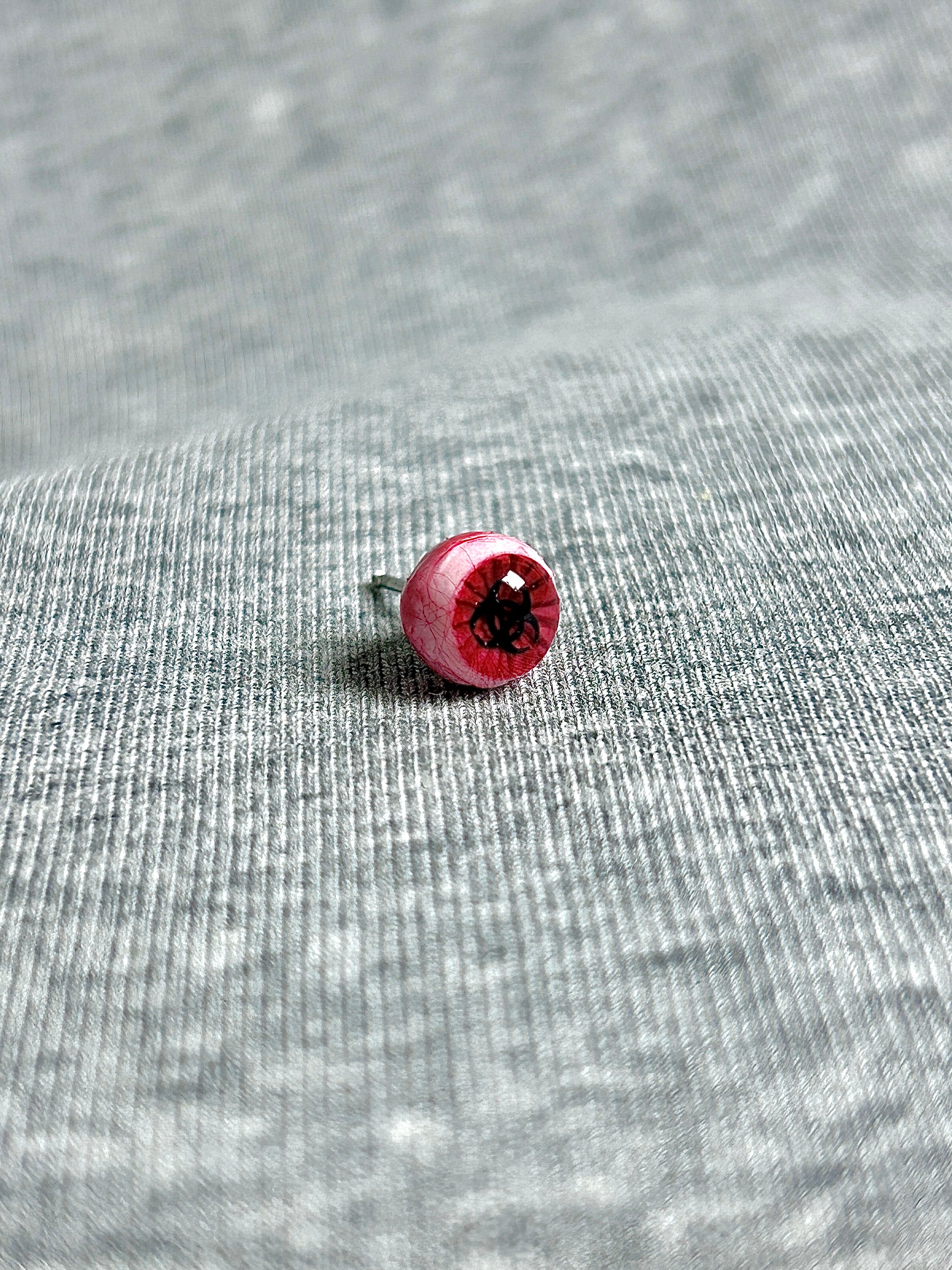 Cthulhu Eye - Viralove | Ear/Lip/Tongue Studs - Cthulhu Eye - Viralove | Ear/Lip/Tongue Studs - Virus(1PCS) / Flat-Back（Default） / 4mm by CRUXJEWELRY
