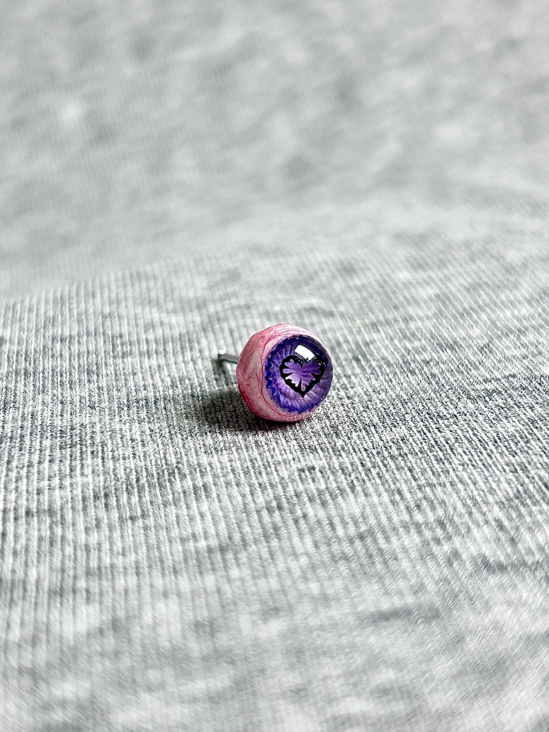 Cthulhu Eye - Viralove | Ear/Lip/Tongue Studs - Cthulhu Eye - Viralove | Ear/Lip/Tongue Studs - Heart(1PCS) / Flat-Back（Default） / 4mm by CRUXJEWELRY