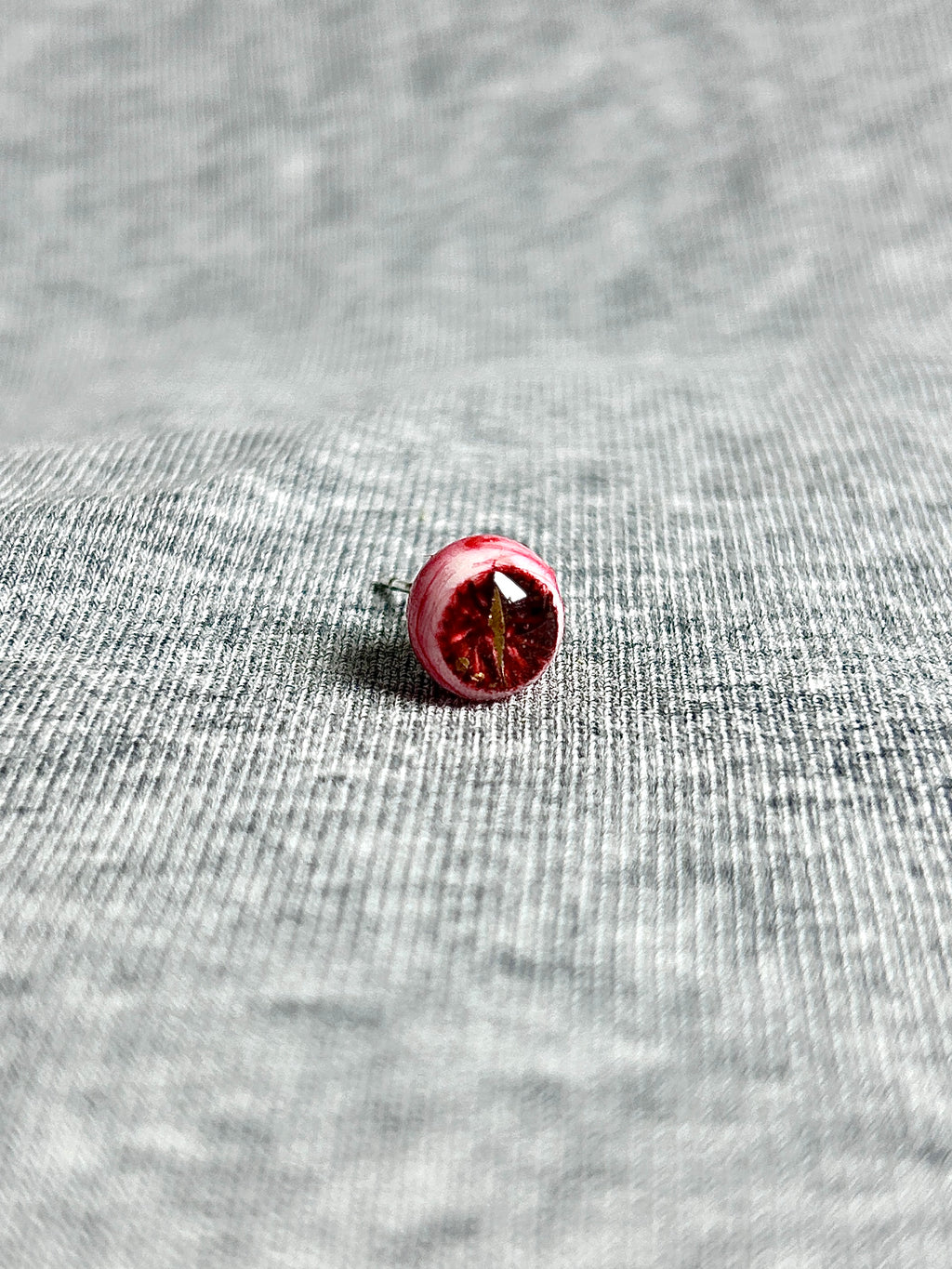 Cthulhu Eye - Fissure Iris | Ear/Lip/Tongue Studs - Cthulhu Eye - Fissure Iris | Ear/Lip/Tongue Studs - Order‘s Filament / Flat-Back（Default） / 4mm by CRUXJEWELRY