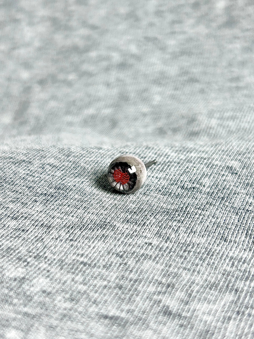 "Bloody Ribs" Dark Eyeball Studs - Red Skeleton Pupil