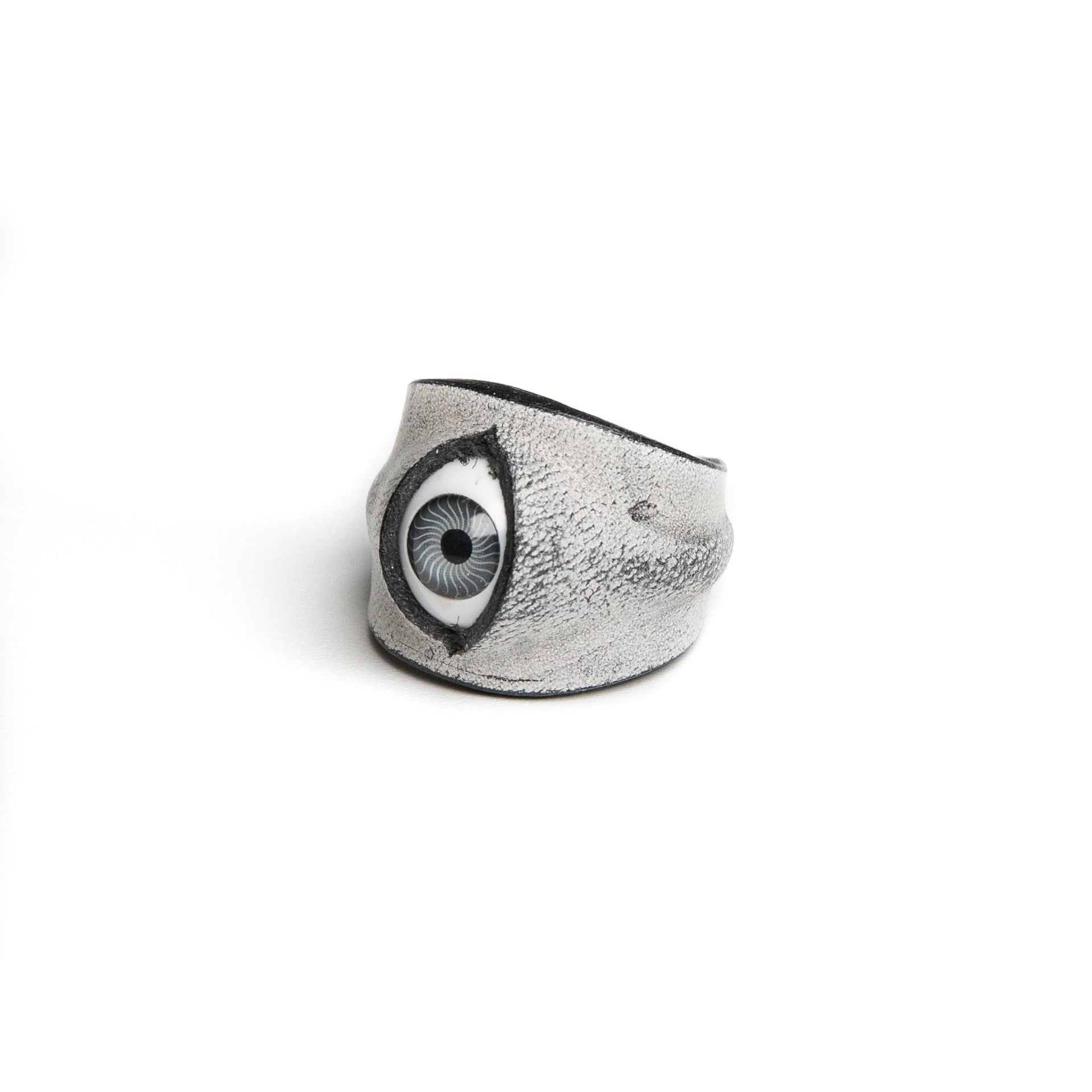 Hyper-realistic Flesh Eye Ring | Creepy Human Skin Texture Jewelry