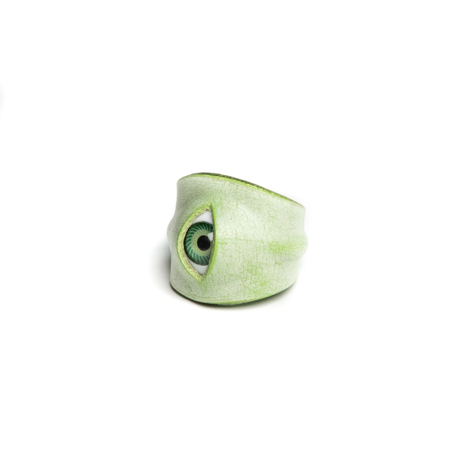 Hyper-realistic Flesh Eye Ring | Creepy Human Skin Texture Jewelry