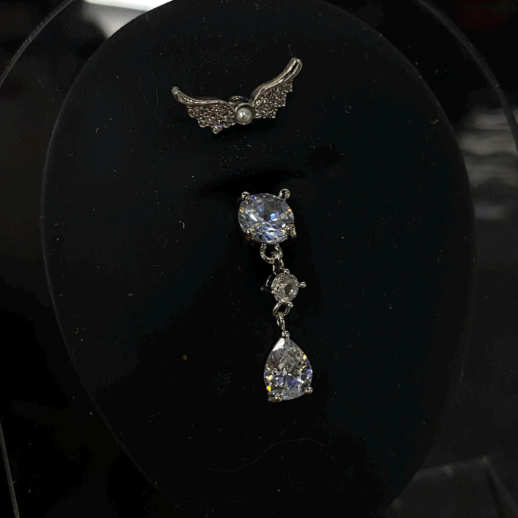 Angel Wing Titanium Belly Ring detail 4