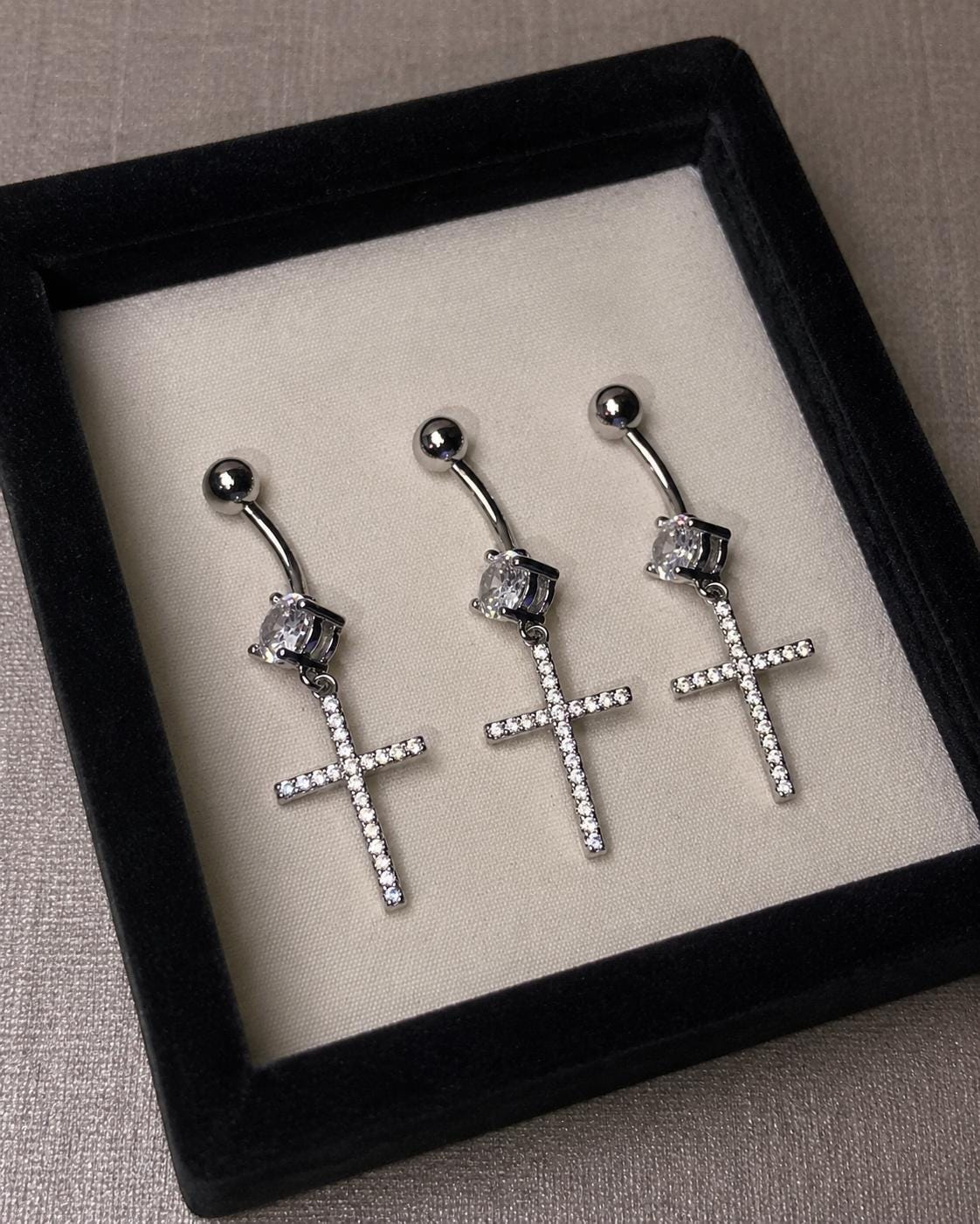 Dangle Cross Titanium Belly Ring detail 4