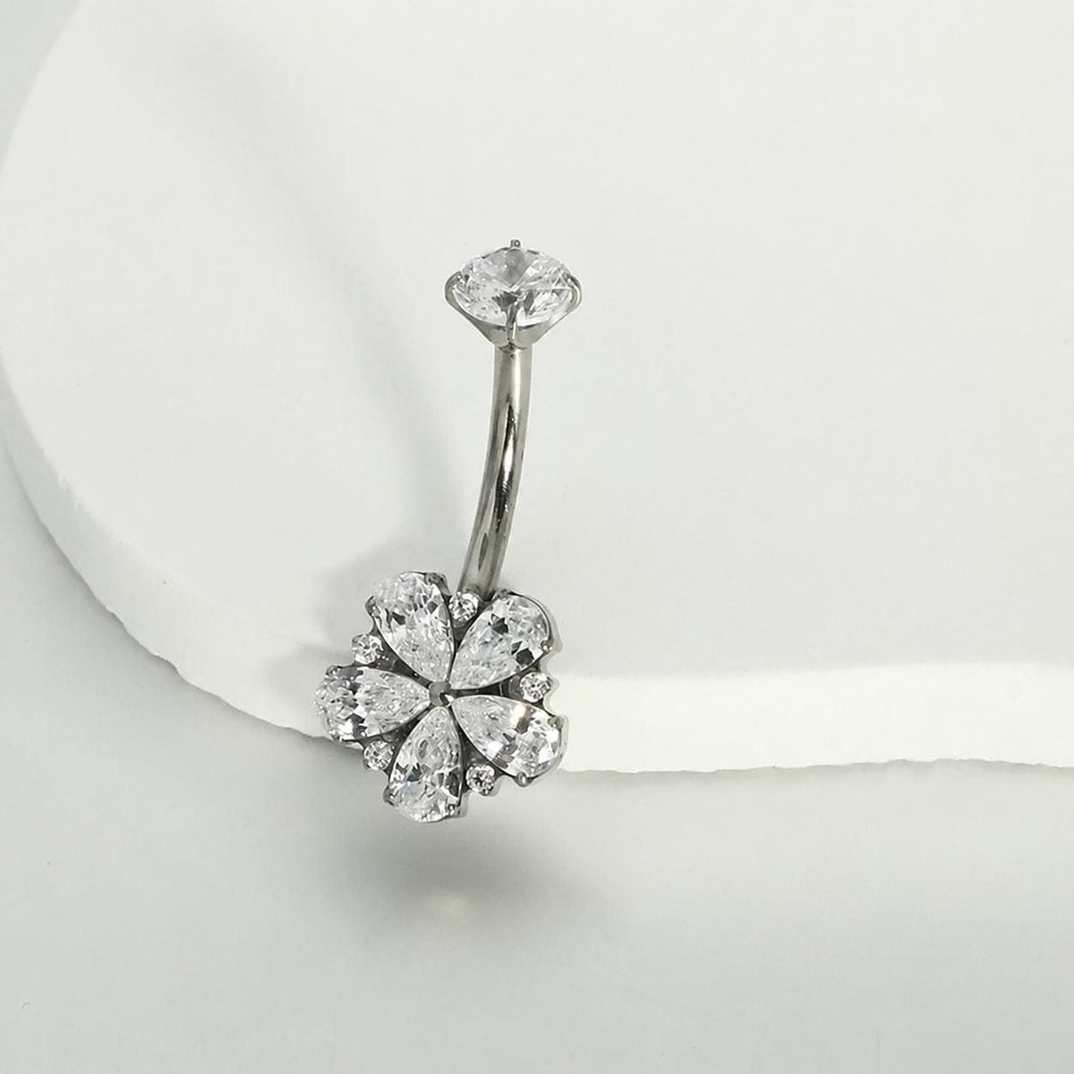 Five-Petal Flower Titanium Belly Ring detail 3