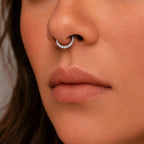 Titanium Pavé CZ Septum Clicker detail 4