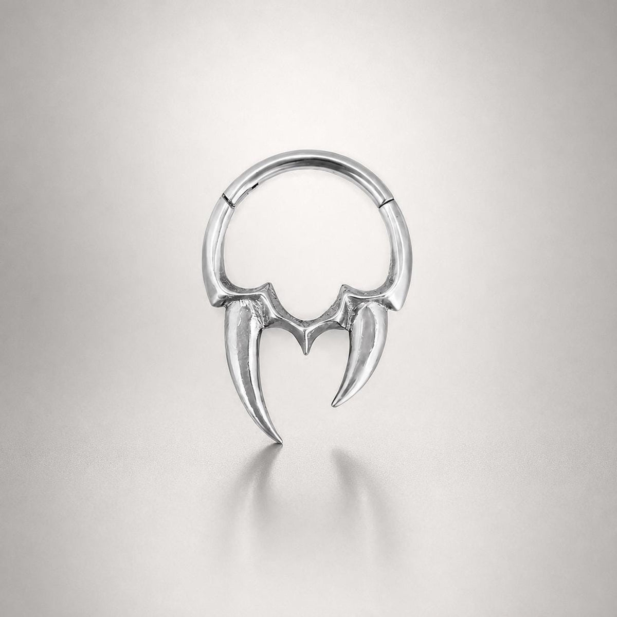 Titanium Double Fang Septum Clicker detail 7