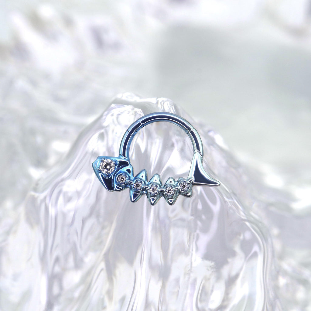 Titanium Fishbone Septum Clicker detail 3