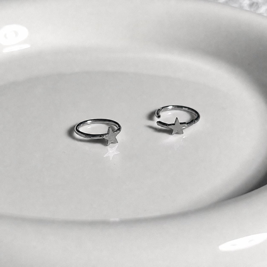 Titanium Celestial Motif Septum Clicker detail 3