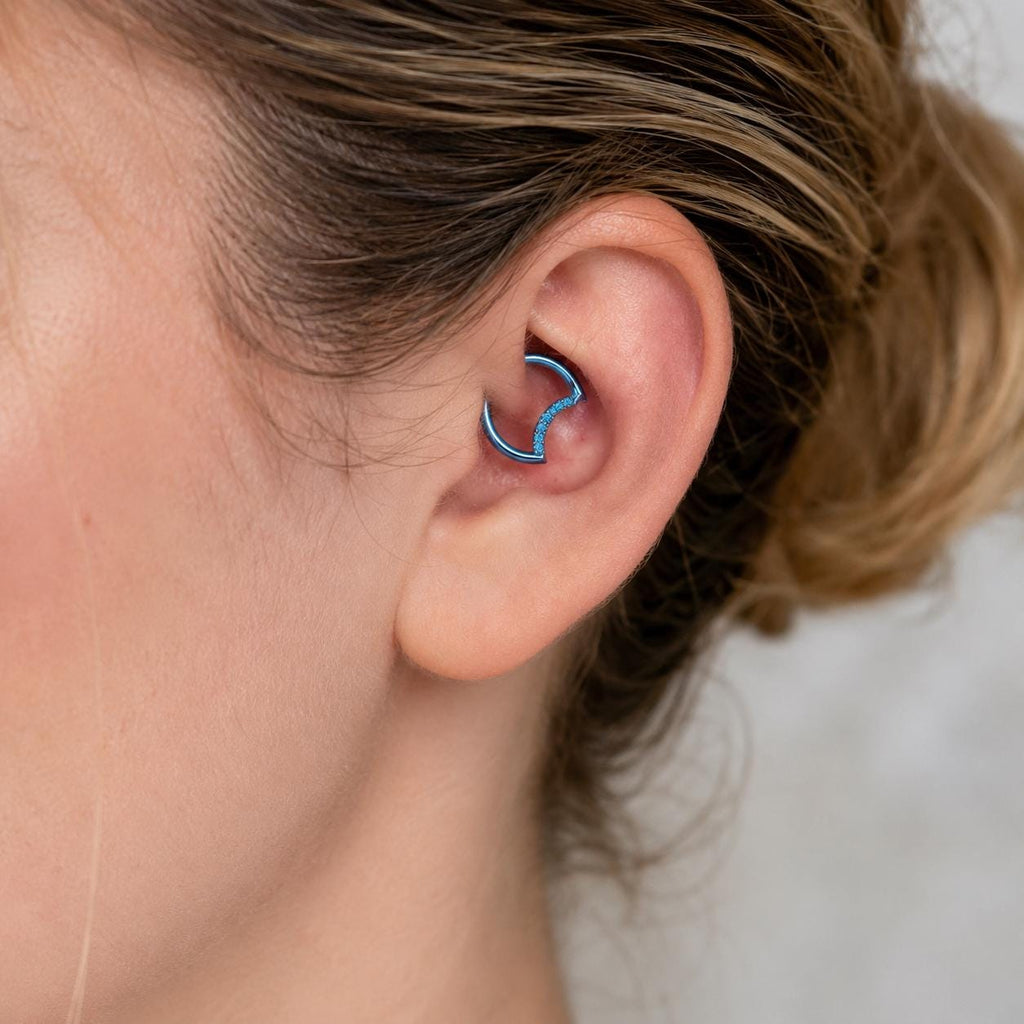 Titanium Crescent Moon Septum Clicker detail 2