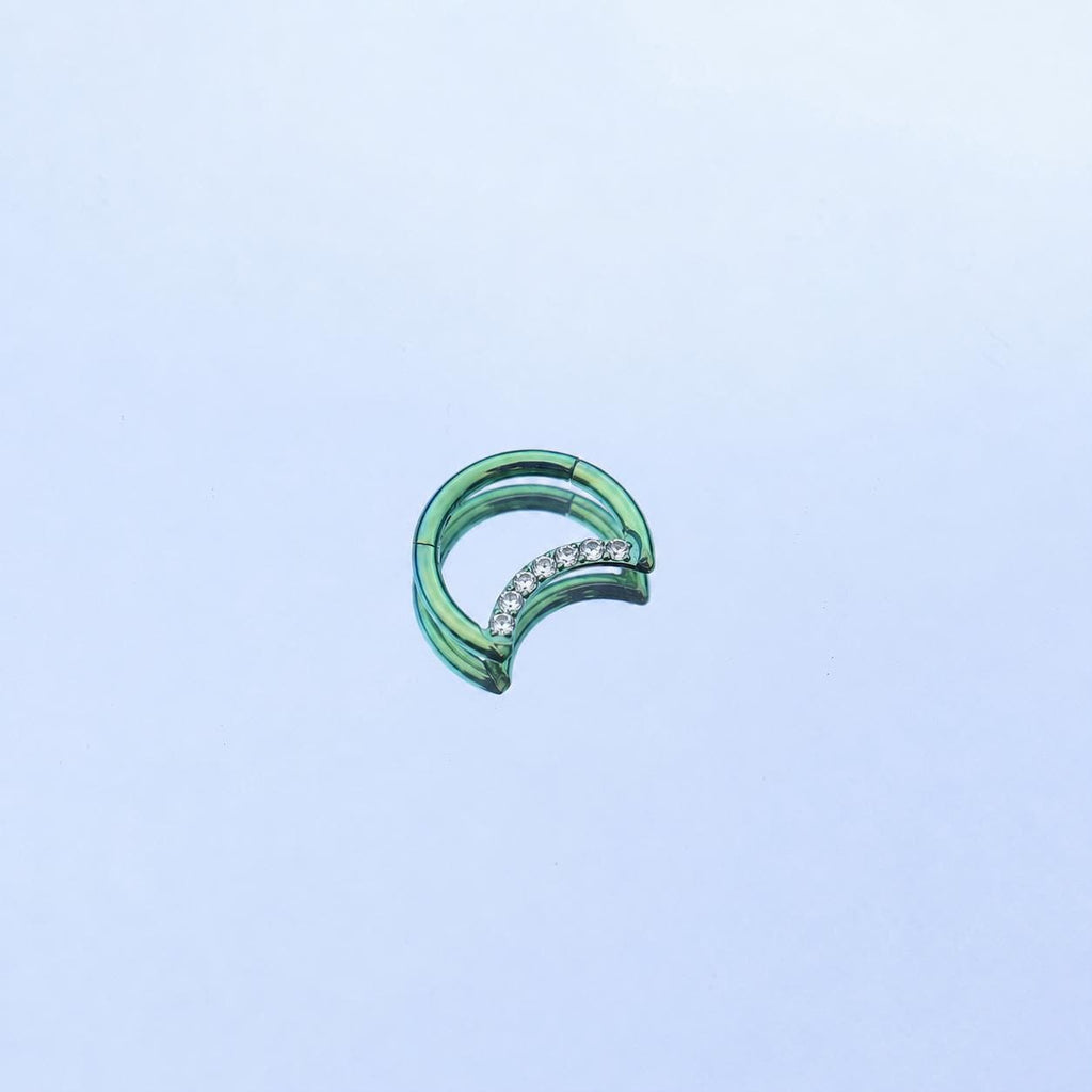 Titanium Crescent Moon Septum Clicker detail 8