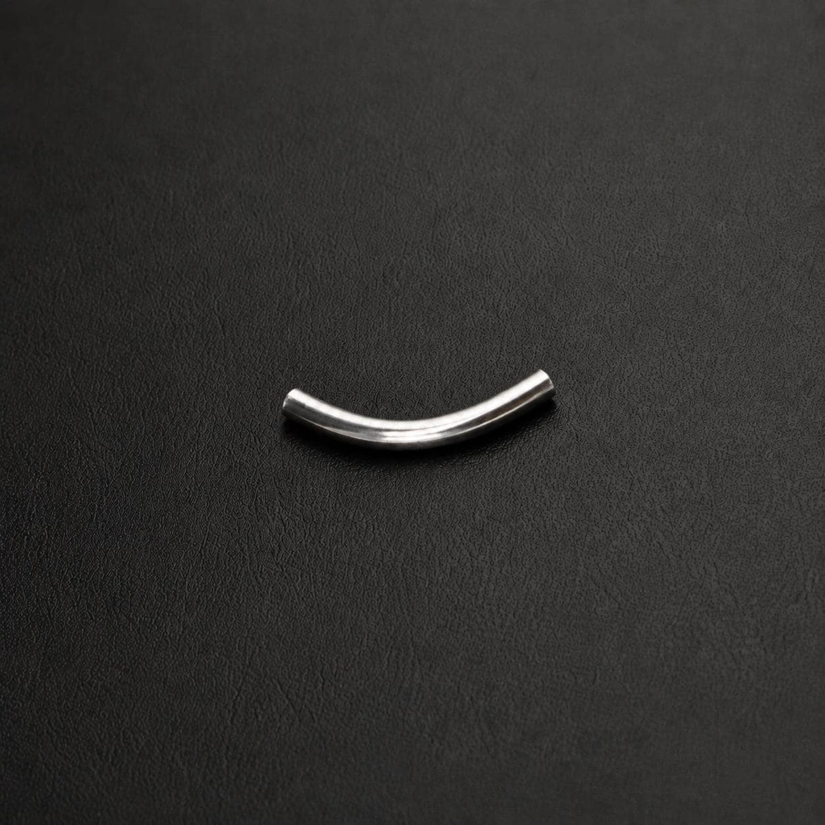 Titanium Curved Barbell Shaft detail 9