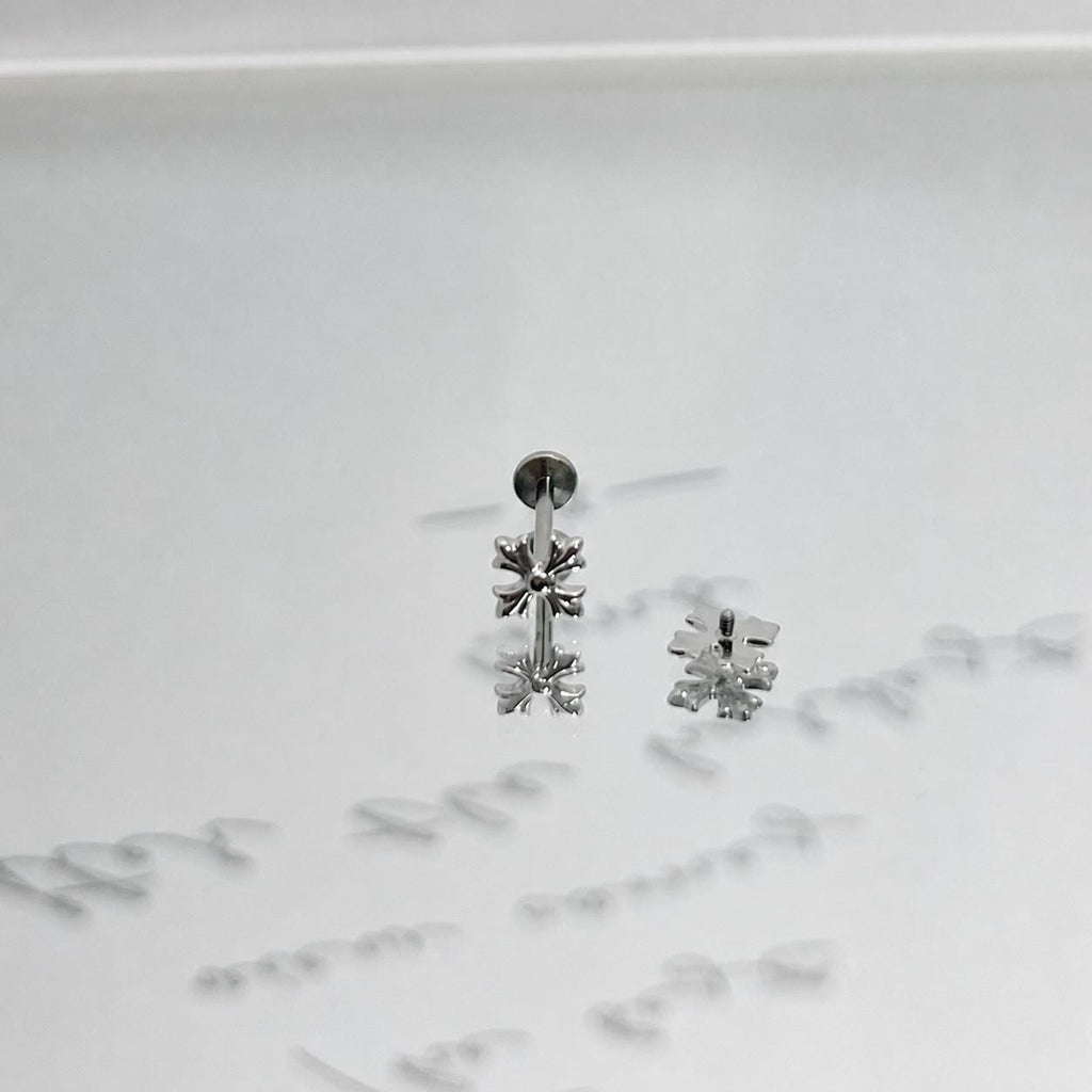 Gothic Cross - product image 5