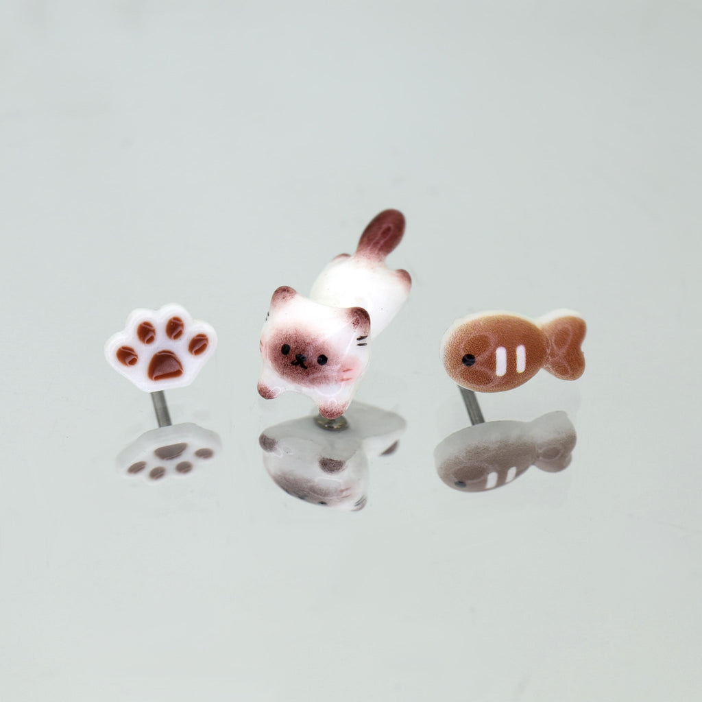 Cat, Paw & Fish Stud Collection detail 5