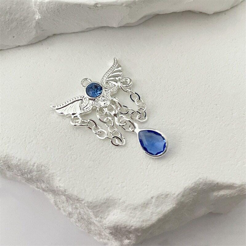 Devil Wing Crystal Dangle Silver｜Sapphire Sky detail 10