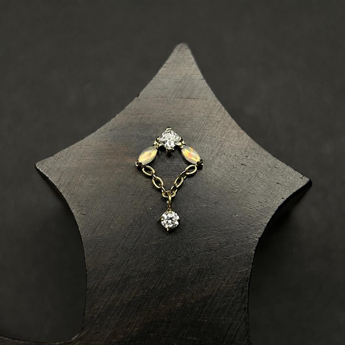 Iridescent Leaf Chain Dangle detail 9