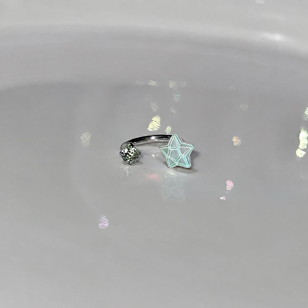 Crystal Star Titanium Horseshoe Ring detail 4
