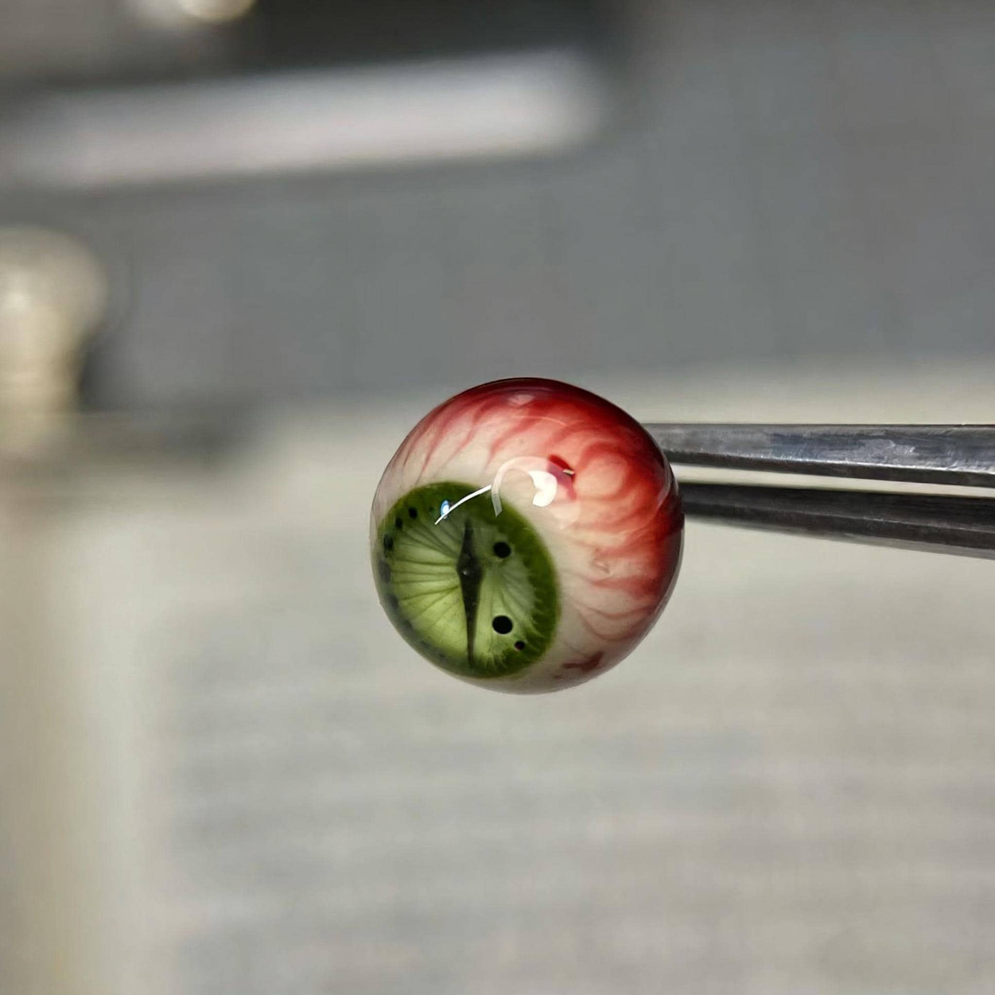 Cthulhu Eye - Dragon Slit Iris | Ear/Tongue/Lip Titanium Studs
