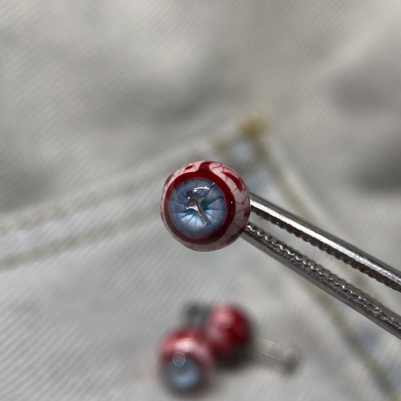 Cthulhu Eye - Blue Cross Gaze | Ear/Tongue/Lip Titanium Studs