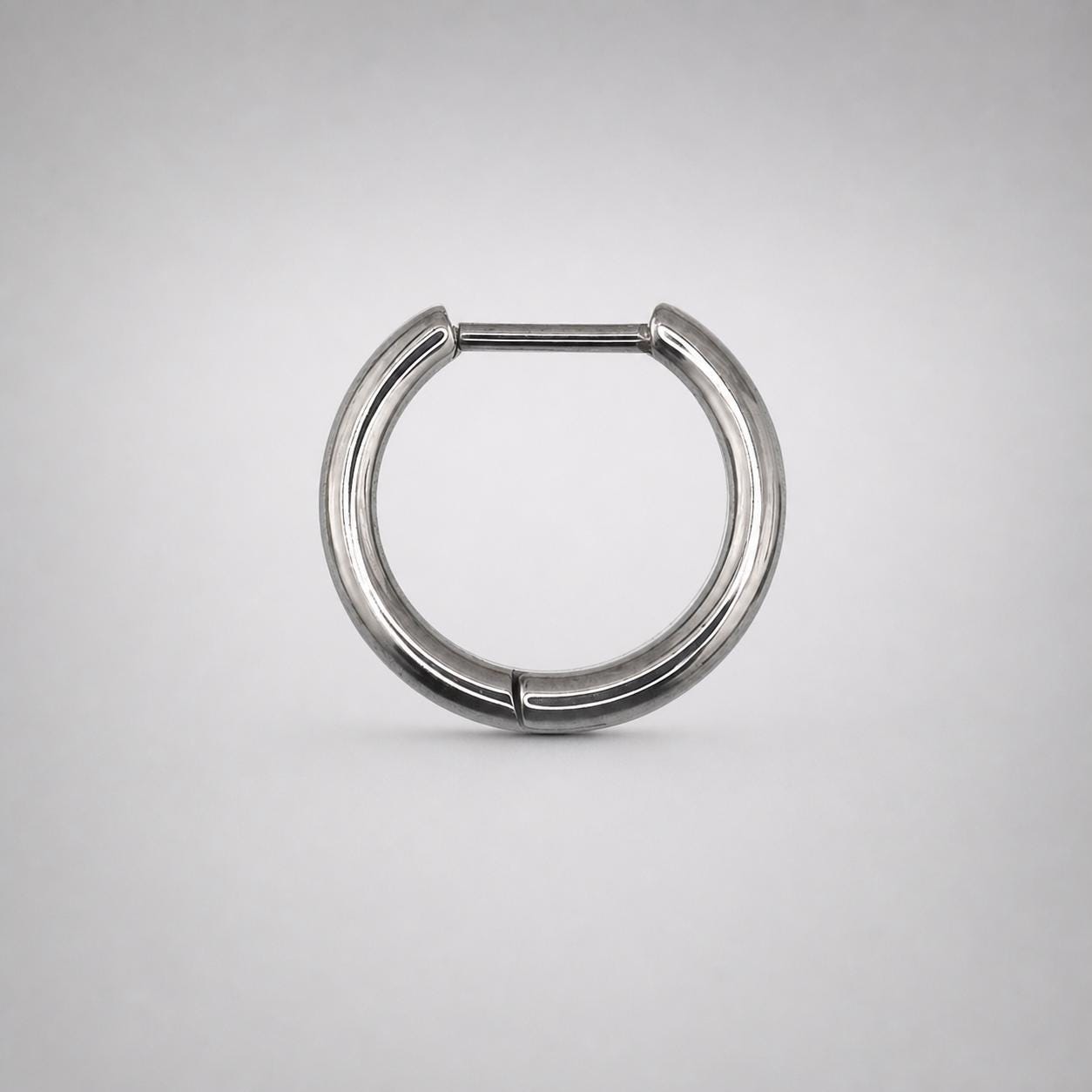 ASTM F136 Titanium Septum Ring｜16G Hinged Clicker Hoop｜Minimalist Daith Jewelry｜Hypoallergenic｜Helix Conch Rook Cartilage - Image 6