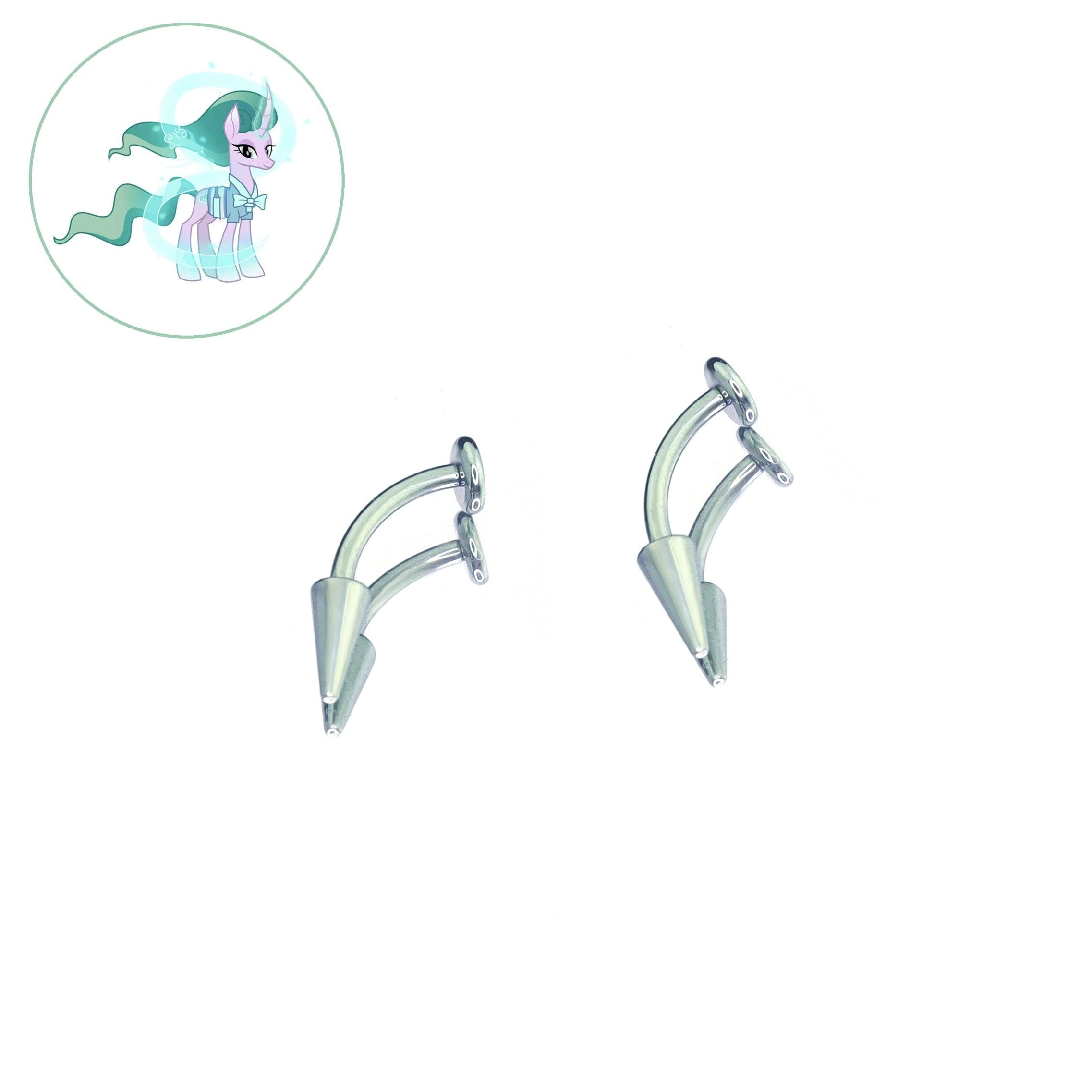 Mistmane Vampire Fang Curved Barbell in ASTM F136 Titanium
