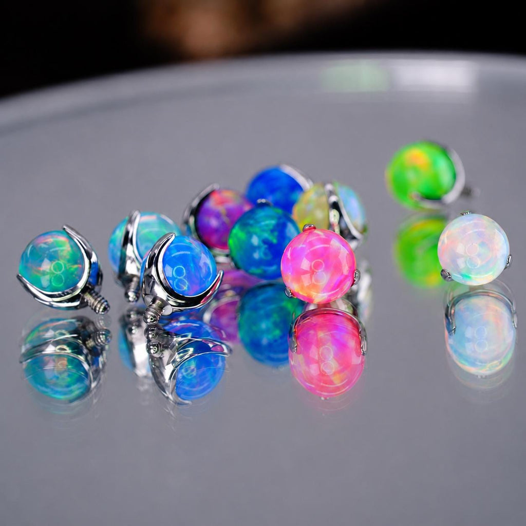 Aurora Glow Jelly Opal F136 Titanium piercing top detail 4