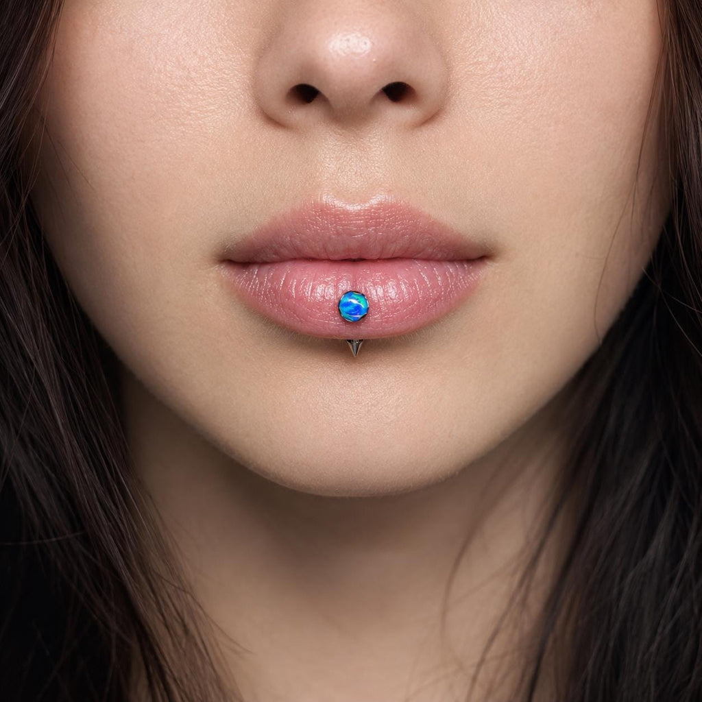 Ripple-Edge Jelly Opal F136 Titanium piercing top detail 3